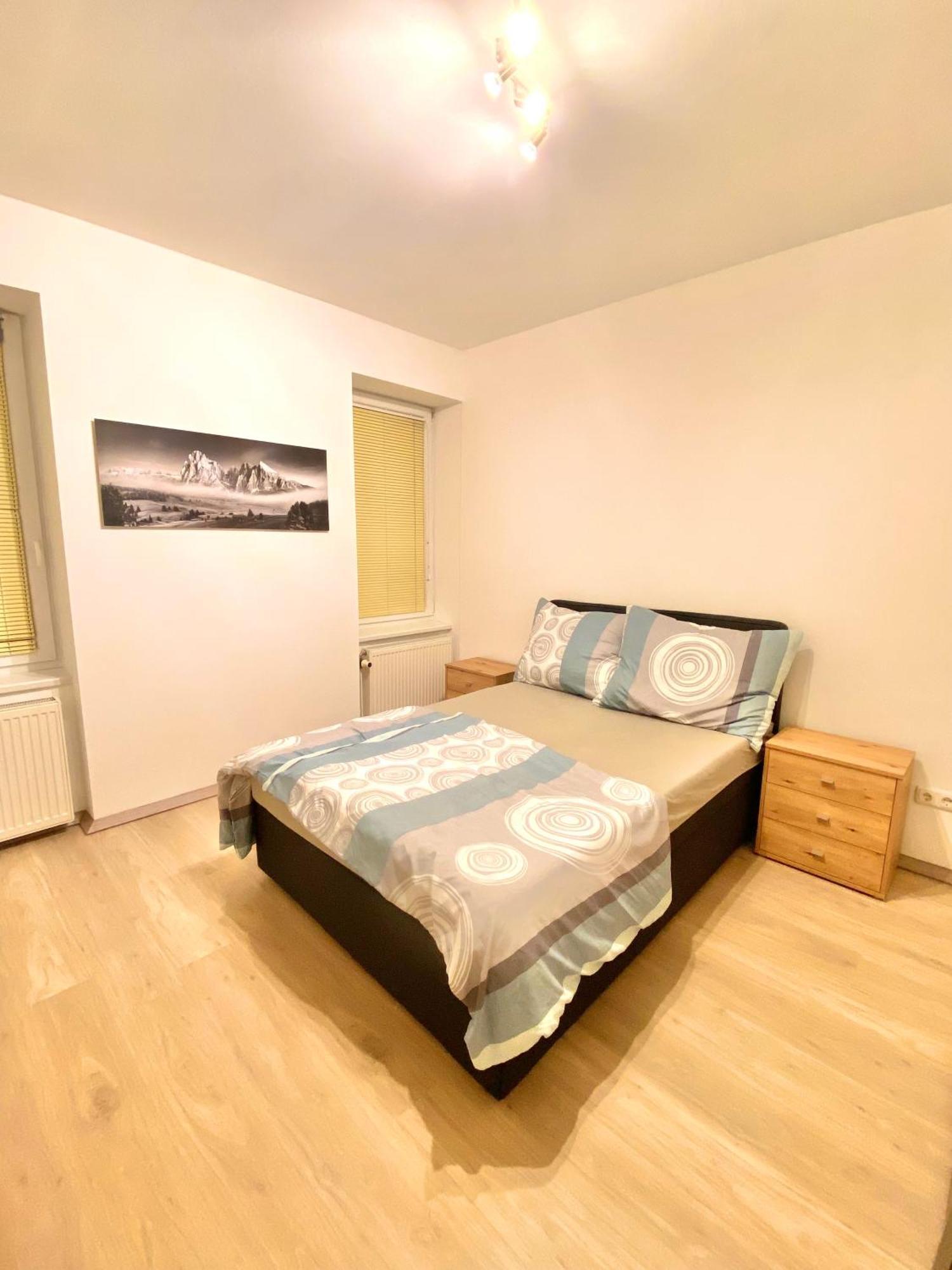 Burgblick Apartment- 60Qm, Kueche, Waschmaschine, Streamingdienste Seebenstein Εξωτερικό φωτογραφία